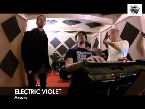 ELECTRIC VIOLET promo - 1 Maggio della Valle del Tevere