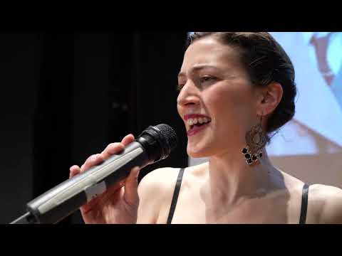 CARUSO - GLORIA CONTI CANTA "CIAO LUCIO"