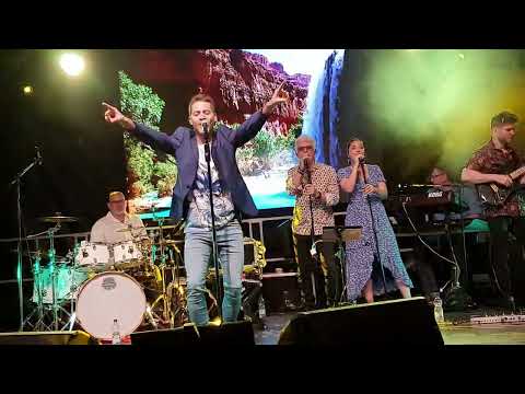 Tornero  & La vie est belle - Tom Mathis (Concert 10 ans - 10 Jahre Jubiläum mit Liveband)