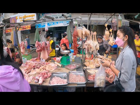 Walking tour of Phnom Penh Market Street Food at Toul Tom Poung Market