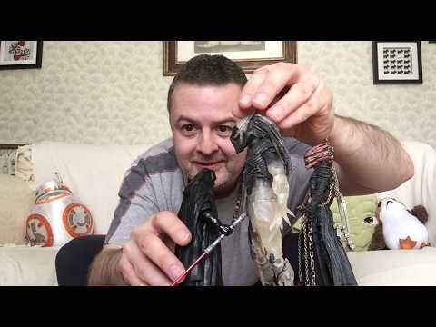 Predator versus Hellraiser versus Darth Maul!