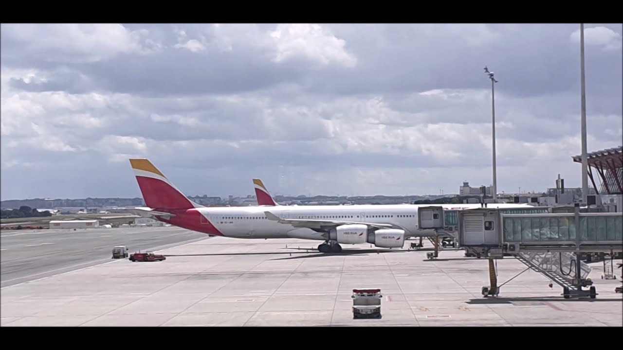 Premium Lounge thumbnail