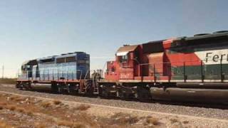 preview picture of video 'Encuentro entre trenes de Ferromex'