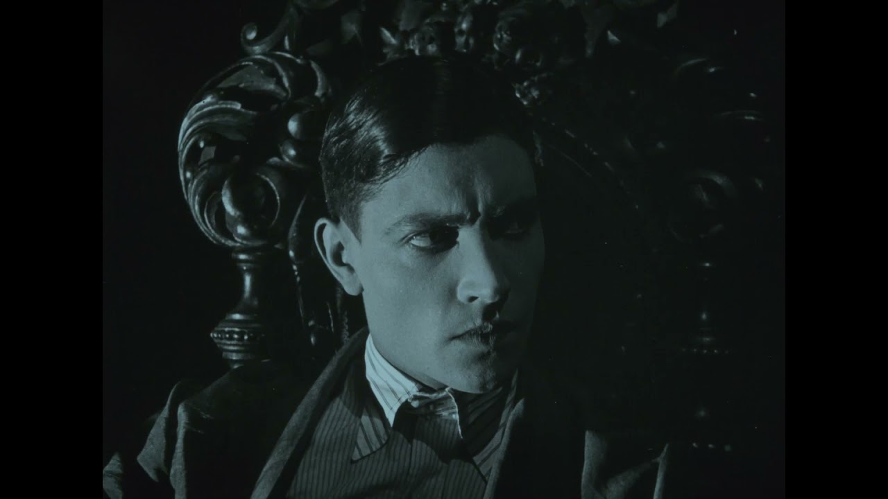 The Curse of Ravenscroft (1926)