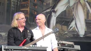 SAGA - Don&#39;t be Late - Live @ ROA 2016