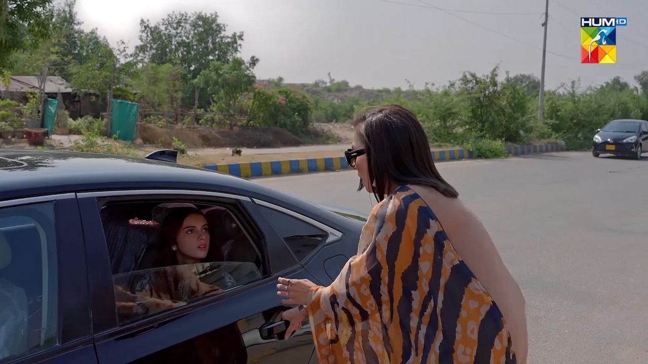 Maa Nye Beti Ko Dhondh Leya..!! - Deewar - Sunita Marshall - HUM TV