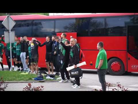 Slavlje igrača i navijača u Kaknju nakon pobjede u KOMŠIJSKOM DERBIJU u Visokom