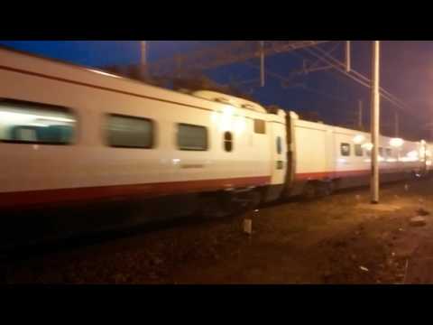 FB 8877 in arrivo a Reggio Calabria C.le