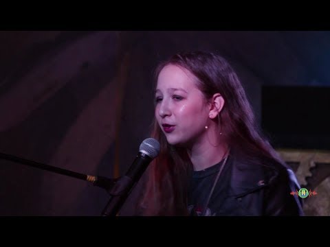 Новая Школа. Катя Гончарова - I'm stuck Noah Cyrus cover