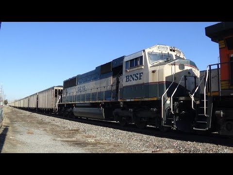 BNSF Container Train Meets Coal Train with Ex-BN MAC