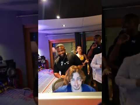 Cassper Nyovest ft Alie Keyz & Raye  - Summer Love (Official live Video)