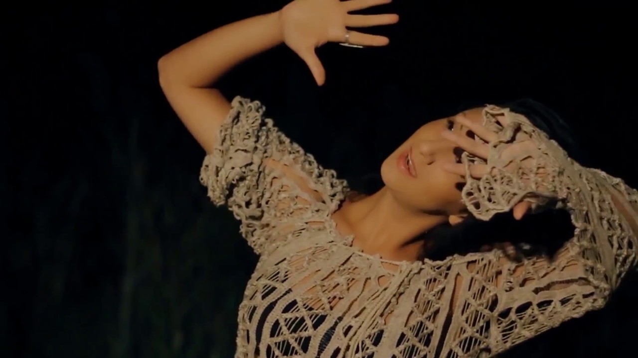 TOP DANCING MOVEMENTS – STEFANIJA