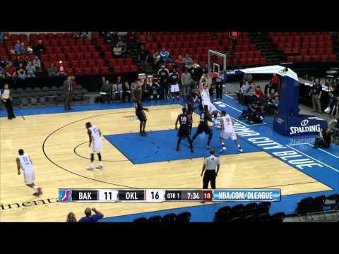Mitch McGary Dunk - Play of the Day 12-01-14