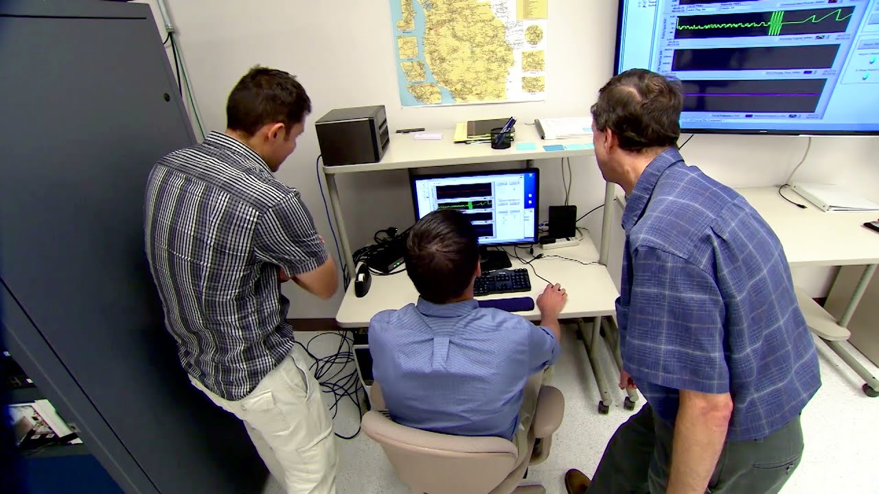 Energy Storage: Distributed Controls