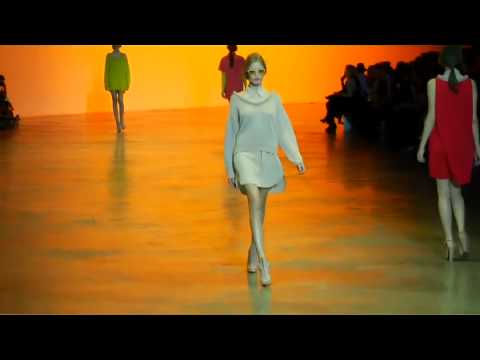 Défilé Cacharel - Printemps/Eté 2011 - Madame Figaro