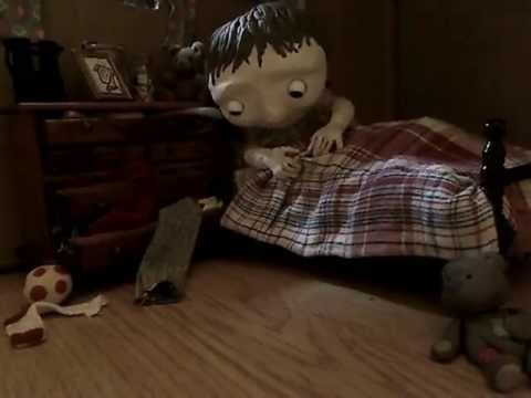 "Don't Look Under The Bed" by Limbless Larry - Four4 Horror Short Film Competition 2013