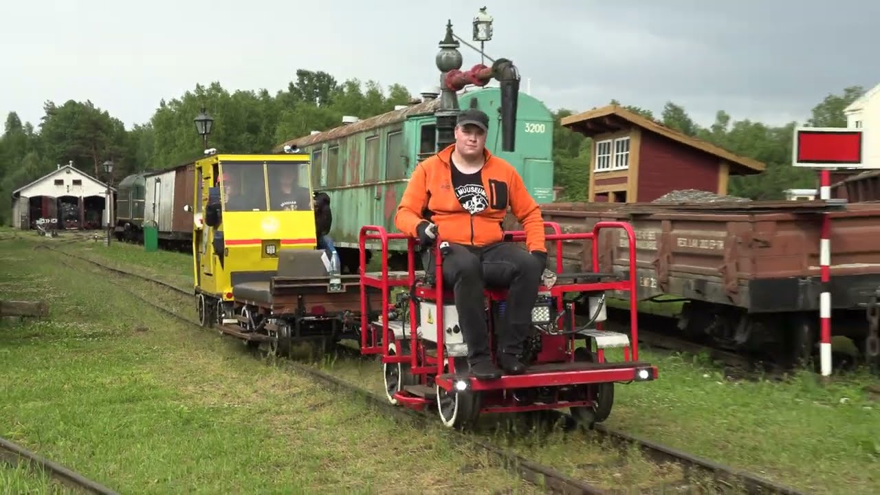 Сaмодельные узкоколейные электродрезины Ск-44+СС-01 / Selfmade narrow gauge drasines Sk44+SS-01