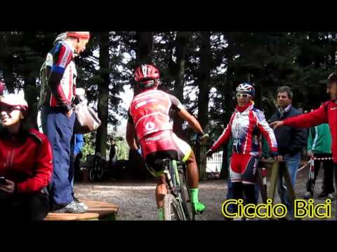 1° Trofeo XC MTB Vivaio Zirio' - Arrivo primi classificati (25/10/2015)