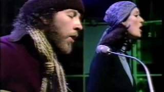Richard &amp; Linda Thompson - A Heart Needs A Home - Old Grey Whistle Test - 1975