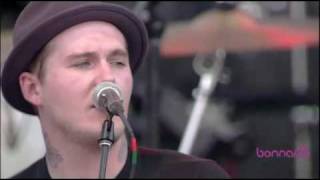 The Gaslight Anthem - Even Cowgirls Get The Blues (Bonnaroo 2010)