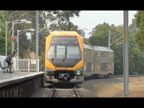 Australian Trains: Sydney's Carlingford Line's last days of operation. Driver's Cab Ride