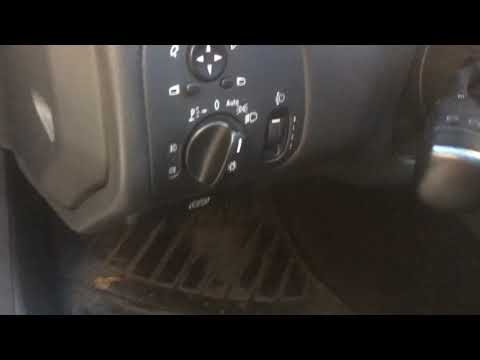 Mercedes W203 C240 V6 2.6L Engine Noise