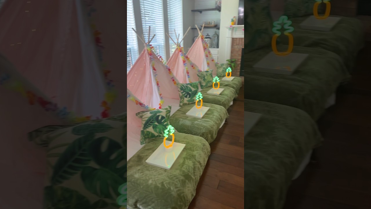 Tropical sleepover party theme just in time for summer! #sleepover #party