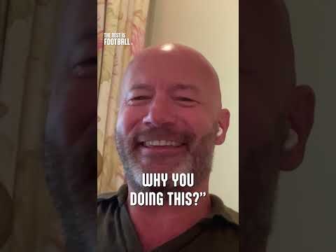 Gary Was Loving Life At Barca 🤣