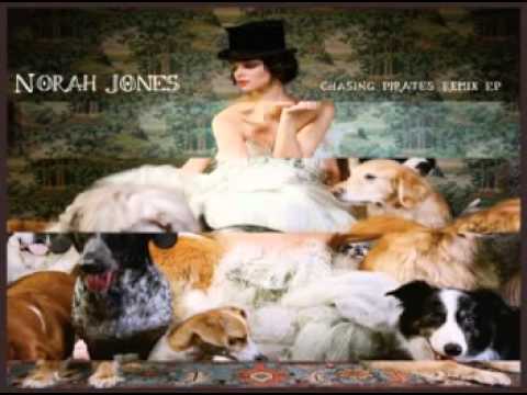 Videoclip de Chasing Pirates (Droogs Remix) — Norah Jones