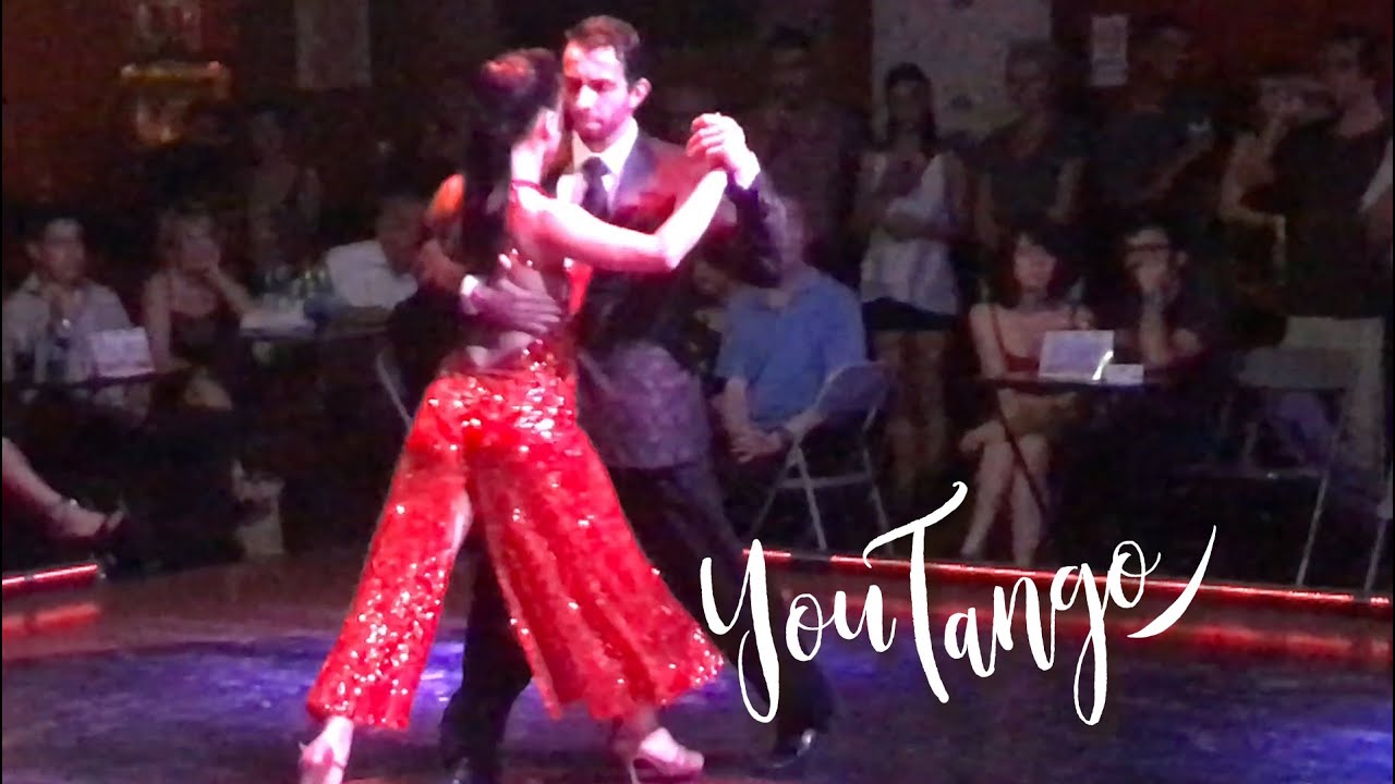 Laia Barrera y Diogo de Carvalho en Maldita Milonga - Color Cielo