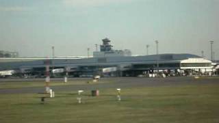 preview picture of video 'Sky Europe landing at Prague Ruzyne airport (Czech Republic)'