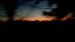 preview picture of video 'Sunrise in TN off train.'