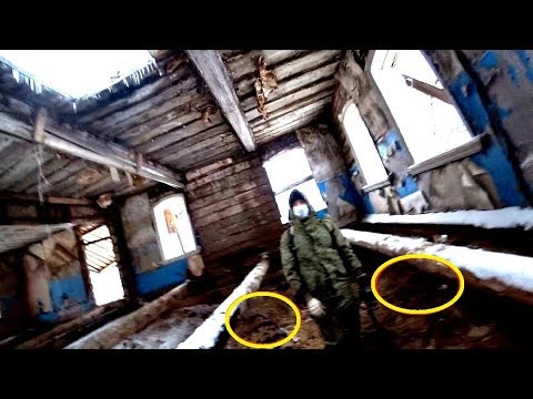 ВСКРЫЛИ ПОЛЫ А ТАМ..!
