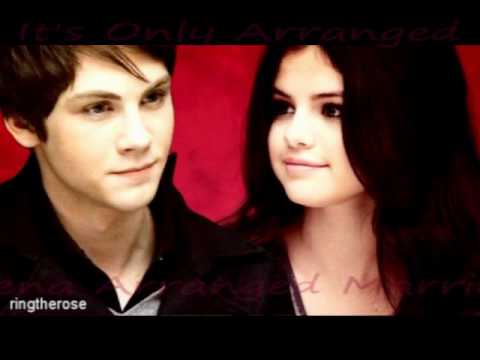 It's Only Arranged {Lolena Arranged Marriage} Chap. 1