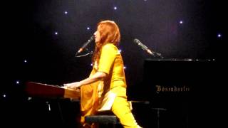 Tori Amos - Purple people. Live in Milan 2011 (Teatro degli Arcimboldi)