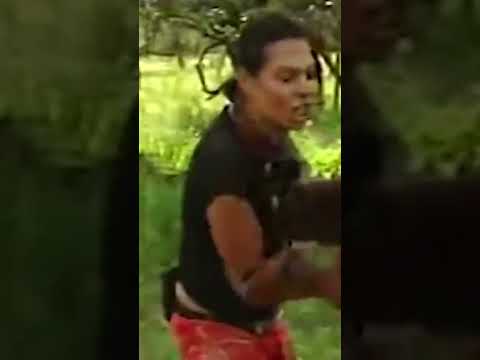 EPÁ, Leave me Alone