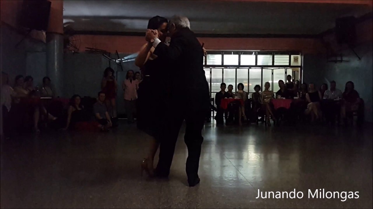 Eduardo Pareja "Parejita" & Laura Grandi ☆ Tormenta (Di Sarli)