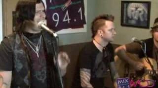 Hinder singing &quot;Without You&quot; in the Mix 94.1 Studio with Jeff G.