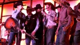 Justin McBride Kick&#39;n off the 2009 PBR WORLD FINALS in Freemont Distict w/ some Beer Drinking Songs