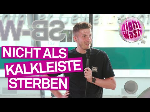 Baden in der Mittagssonne - Simon Stäblein | NightWash Live