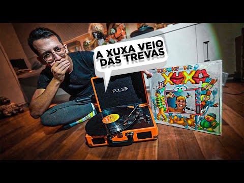 COMPREI O DISCO DA XUXA E RODEI AO CONTRARIO, bizarro!