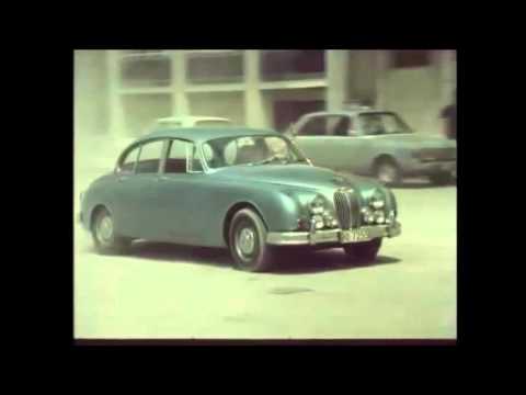 The Hook ( Το Αγκίστρι ) car chase Jaguar MkII vs Mercedes 180 Ponton