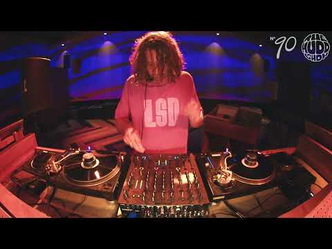 Harri Pepper | themuddshow x Number 90