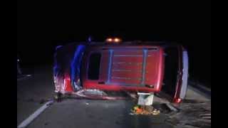 preview picture of video 'Vehicle Recovery - Non-Injury MVC - Interstate 65 101mm South. 10/26/14'
