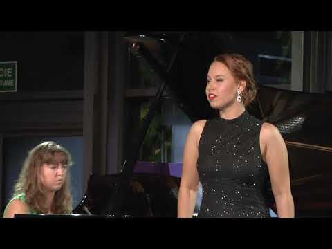 W. A. Mozart - Die Königin der Nacht - "Der Hölle Rache" from "Die Zauberflöte"