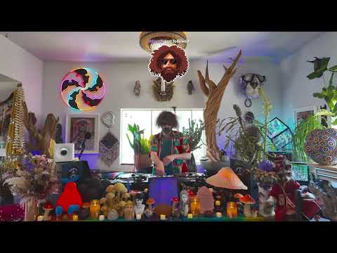 The Gaslamp Killer - 33 Minutes and 33 Seconds of funk!