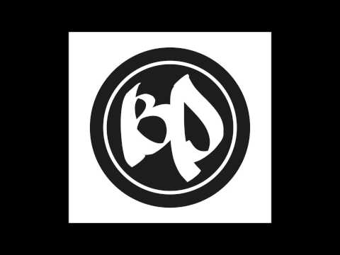 KORZEŃ BARWNE POSTACIE- POZORNIE (PROD. NWS)