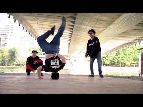 DJ Funk Style x RK Beatz   Frisch Step Ft. WAKAKACREW