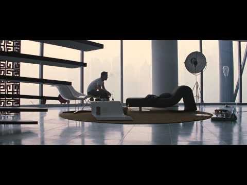 Looper - A Day in the Life