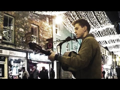 LOCH LOMOND & GALWAY GIRL // Busking in Killarney